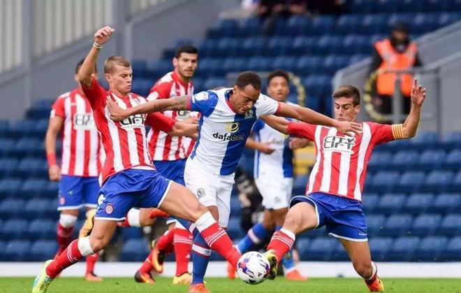 从街头足球 从街头足球