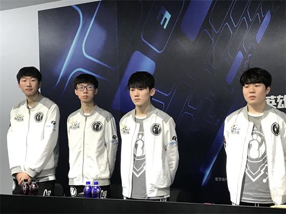 4亿美元将 4亿美元将