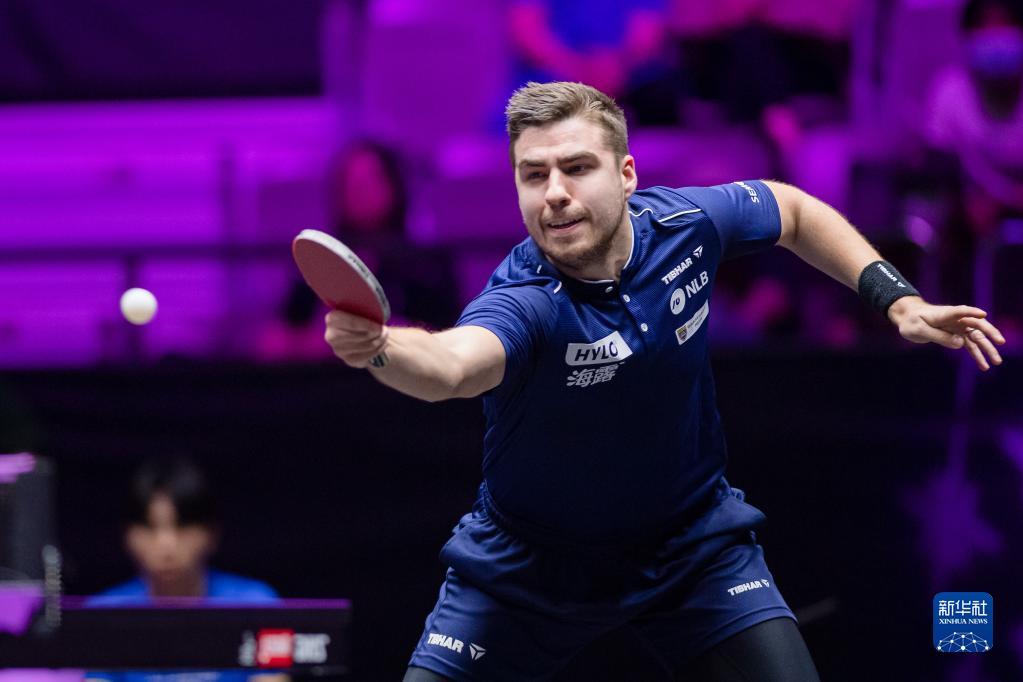 西男篮无疑 西男篮无疑