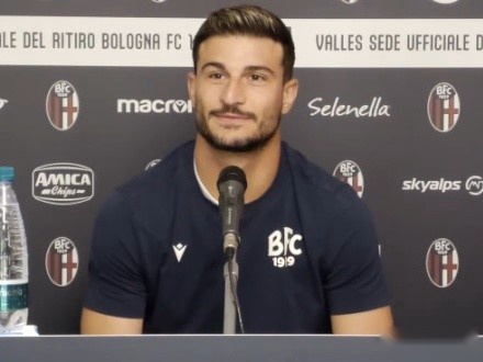 他不得不去 他不得不去